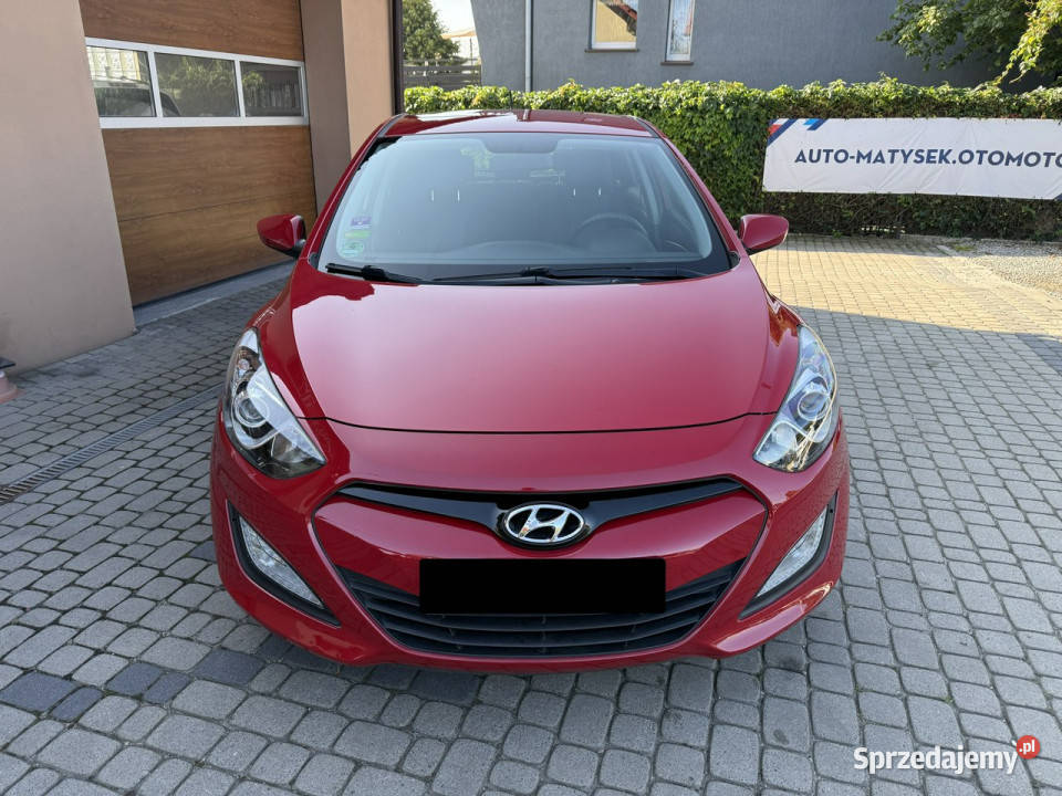 Hyundai i30 14 100 Klimatyzacja Koła lato zima światła przeciwmgielne i30 Orzech