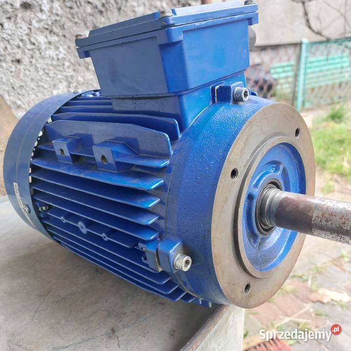 Silnik elektryczny 22 kW 1420 obr Wałek 28 mm sprzedam