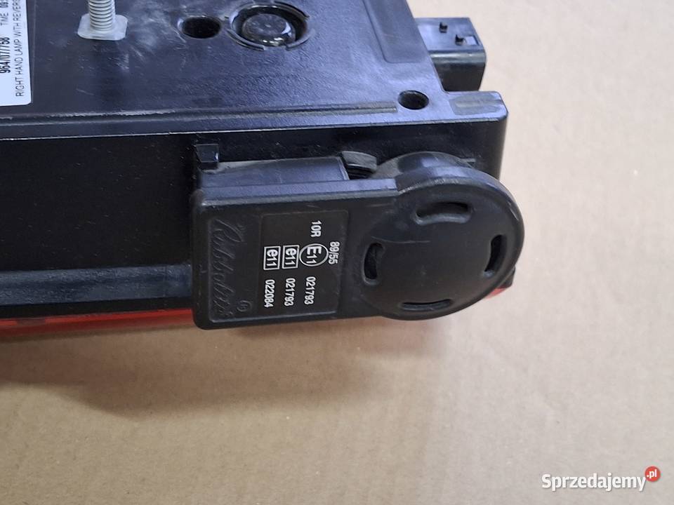 MERCEDES ACTROS MP4 MP5 LAMPA PRAWY TYŁ PRAWA Bieleń sprzedam