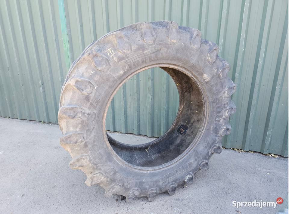 Opona Pirelli 54065 R 34 Tm 800 54065r34 Opony rolnicze sprzedam