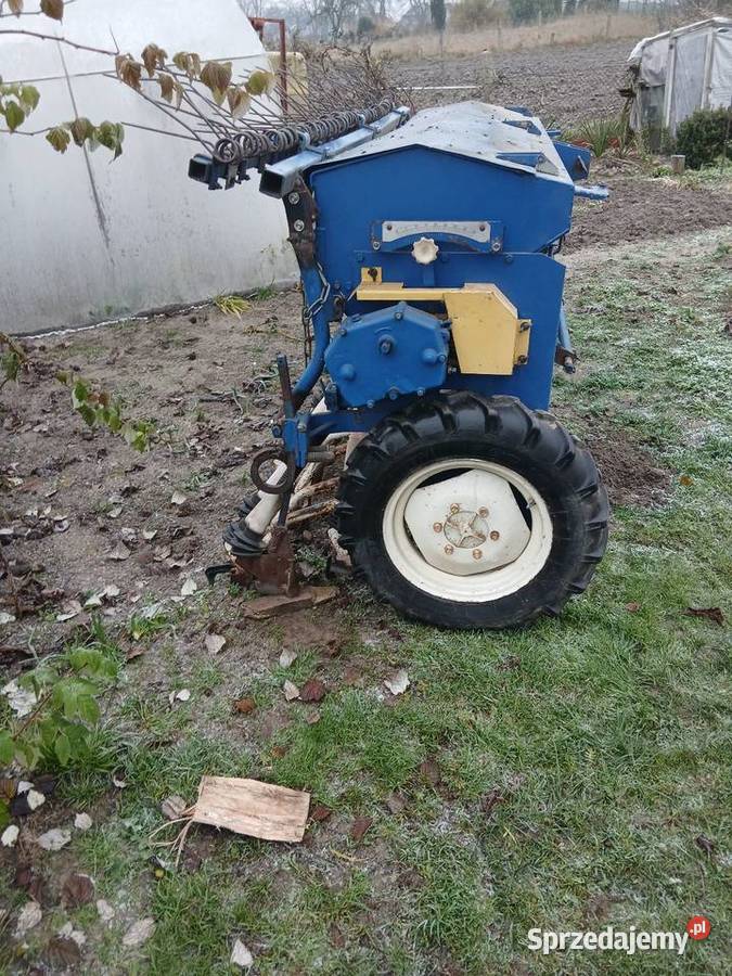 Siewnik poznaniak 3m nieuszkodzony Łobżenica