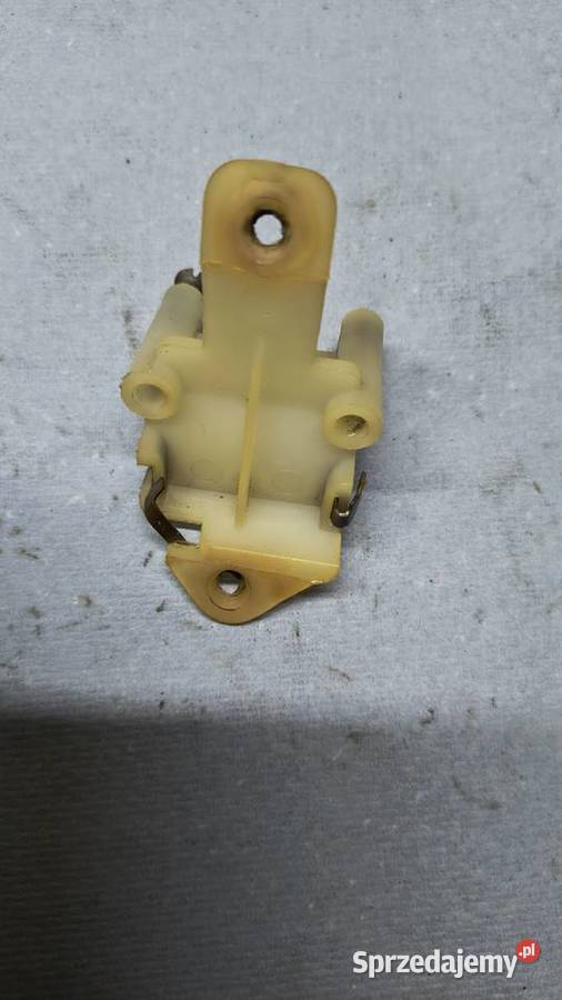 Mocowanie żarówki lampy tylniej komar motorynka Rzeszów