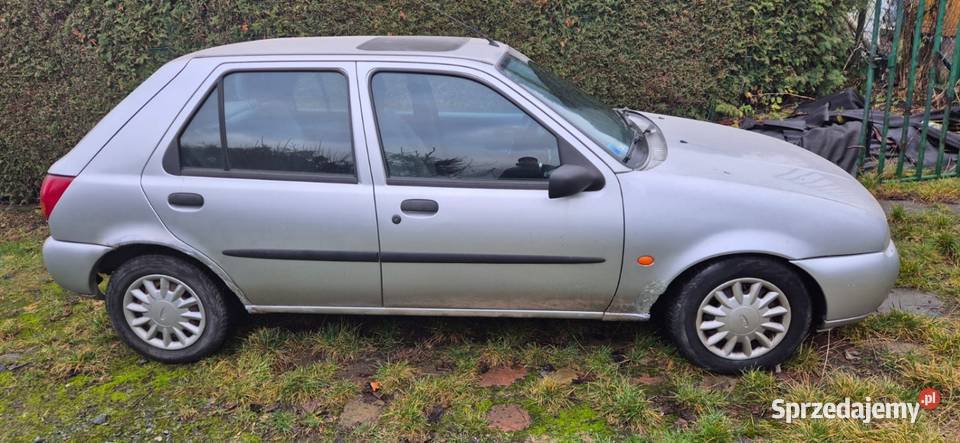 Sprzedam samochód Ford fiesta