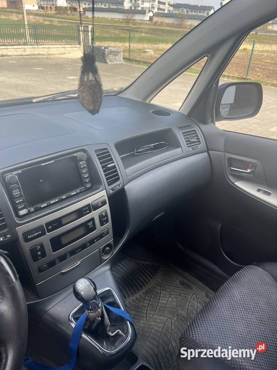 Toyota corolla verso 20D Radomyśl Wielki sprzedam
