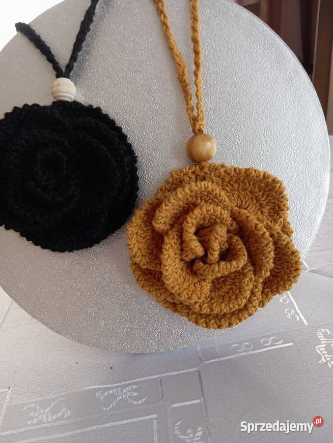 Wisiorek róża sprzedam