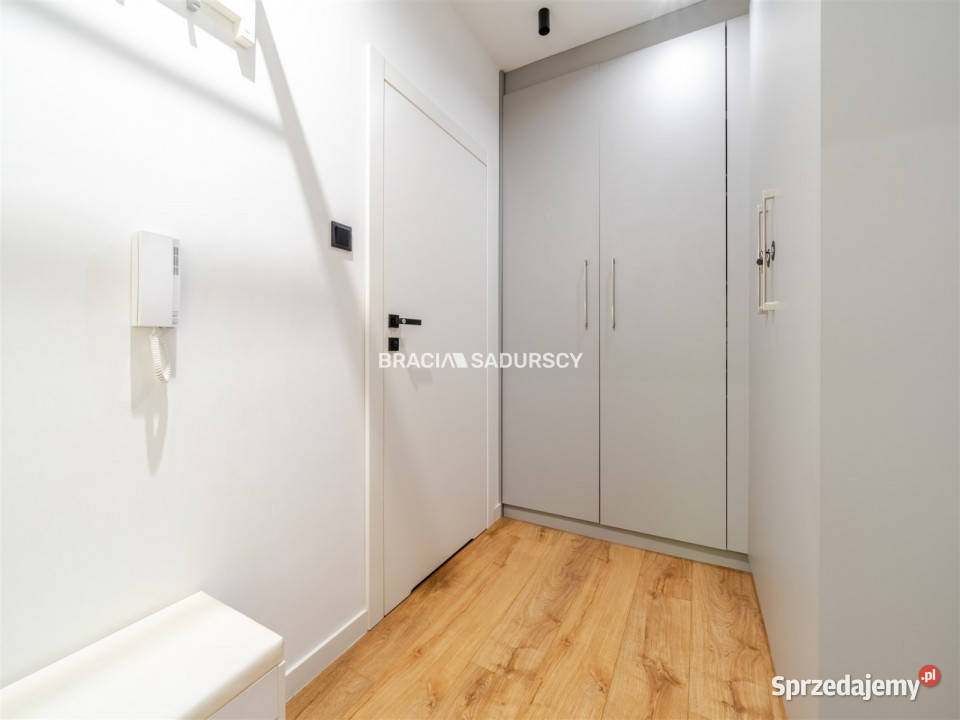 Mieszkanie 36m2 1pokojowe Kraków Bajeczna parter