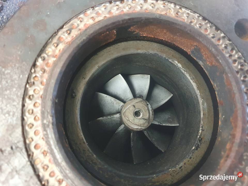 TURBOSPRĘŻARKA Volvo XC90 24 D5 turbo 30757080 osobowe Motoryzacja