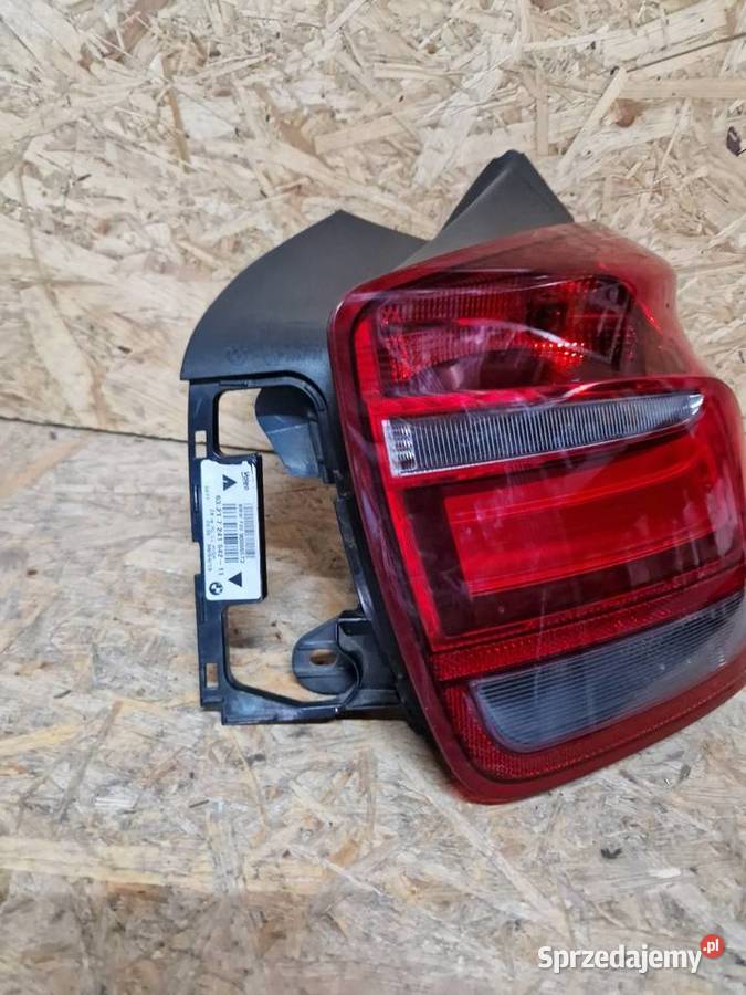 Bmw f20 f21 Lampa prawy tył Led kompletna osobowe Złotoryja