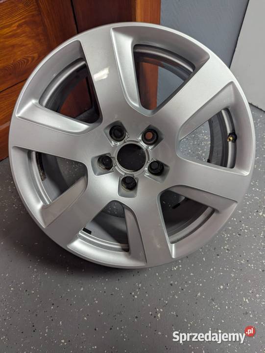 Oryginalne felgi aluminiowe 5x112 17 Audi A4 A5 Suwałki