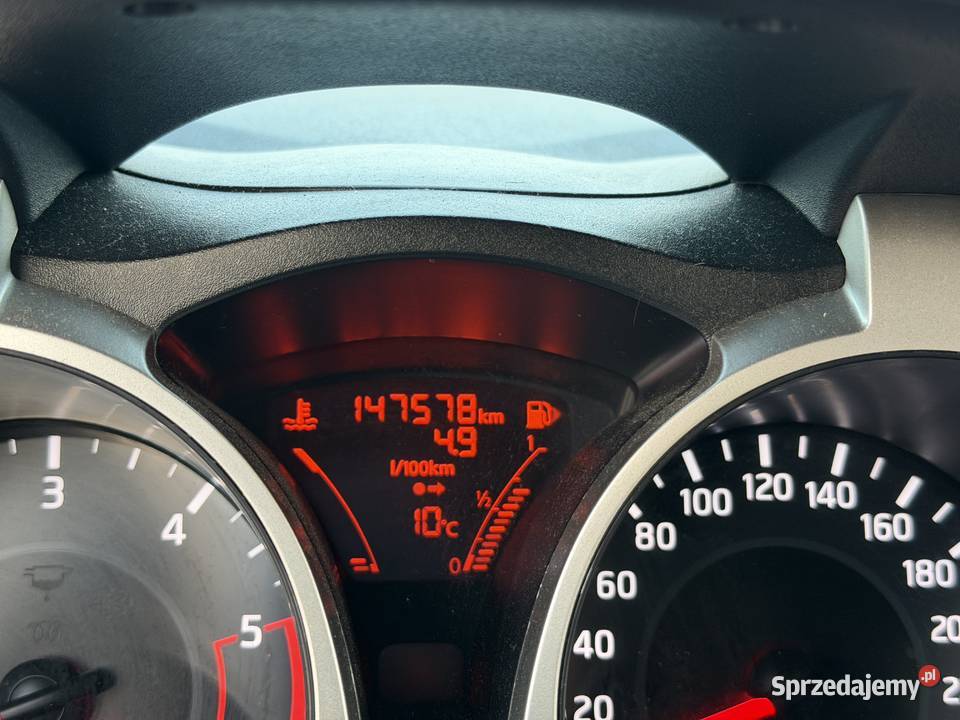 Nissan Juke zadbany ekonomiczny samochód śląskie sprzedam