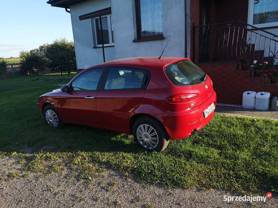 Sprzedam zadbane auto z niskim przebiegiem manualna
