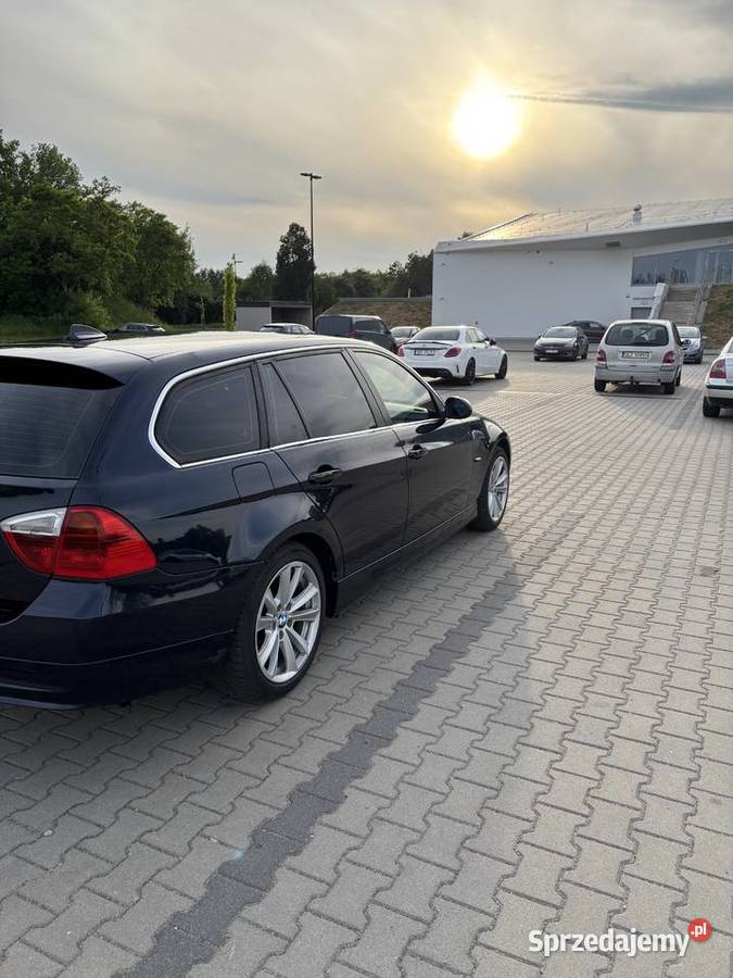 BMW Seria 3 E90E91E92E93 30 E91 325xi xdrive Motoryzacja łódzkie