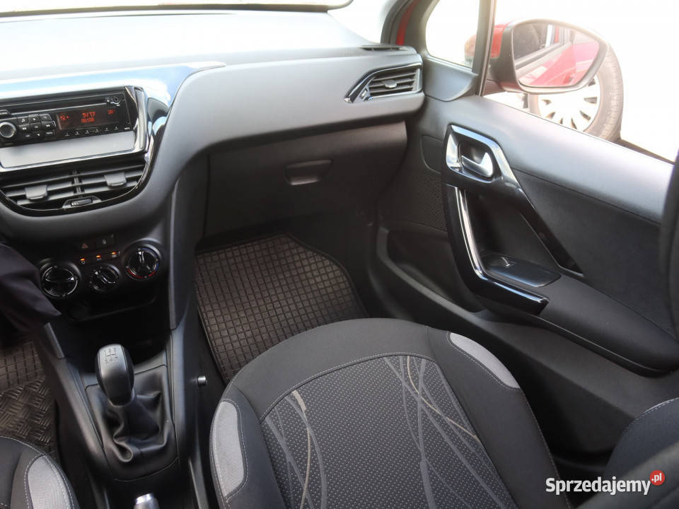 Peugeot 208 12 PureTech Katowice