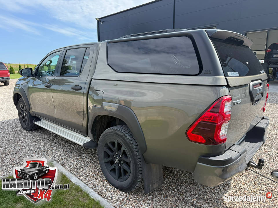Zabudowa Toyota Hilux Hardtop Revo VENTURE osobowe Pasłęk sprzedam