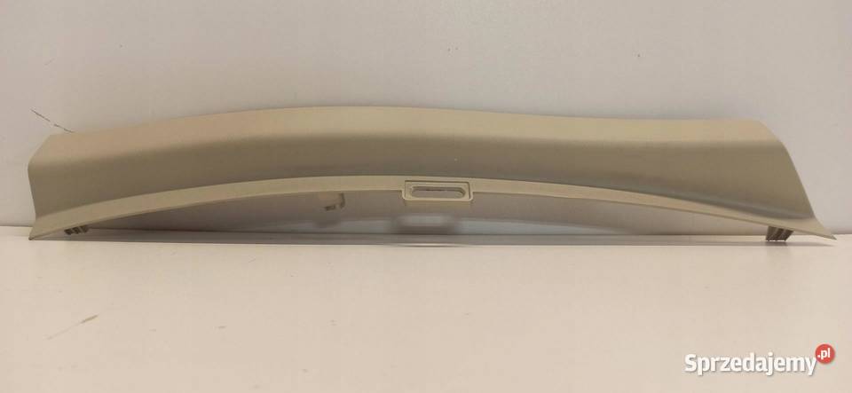 VOLVO V60 CC OSŁONA SŁUPKA PRAWY TYŁ 31479237