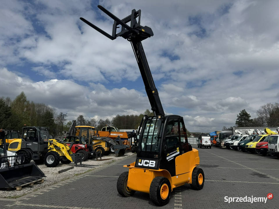 wózek czołowy JCB TLT 35D 4x4 T4 TELESKOP JCB Widełki