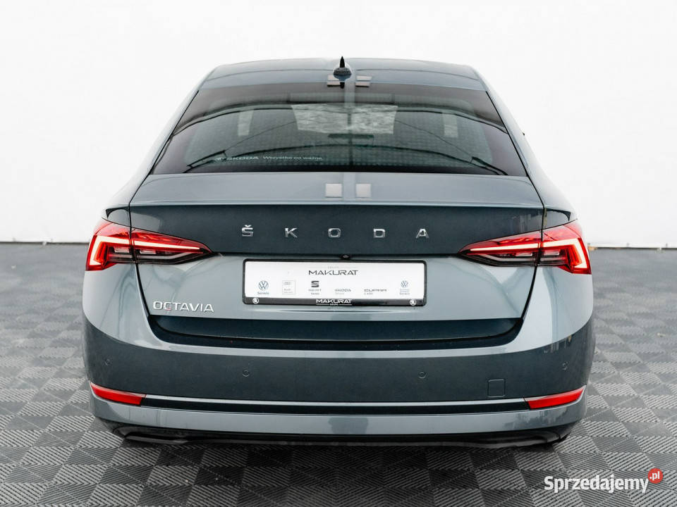 koda Octavia 15 TSI Ambition Czpark Podgrzf 110914km Pępowo