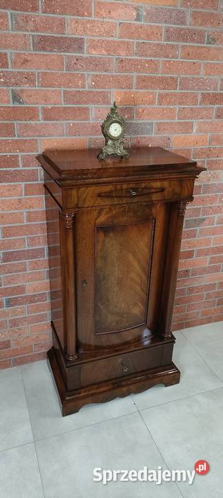 Piękna bieliźniarka słupek biedermeier antyk lubuskie