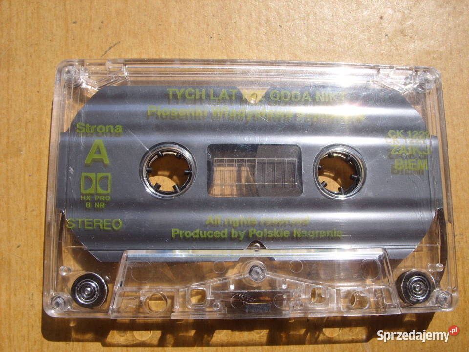 Kaseta skladanka TYCH LAT NIE ODDA NIKTW kaseta Płyty i kasety Wołów