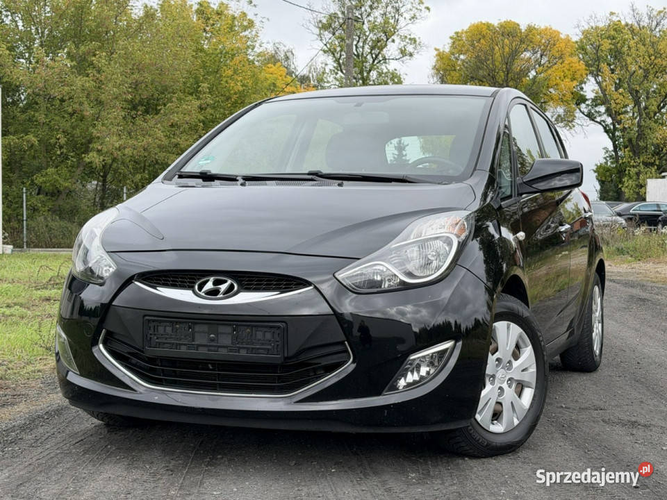 Hyundai ix20 Czarny Opłacony 14i 90 Serwis 100 isofix Kutno