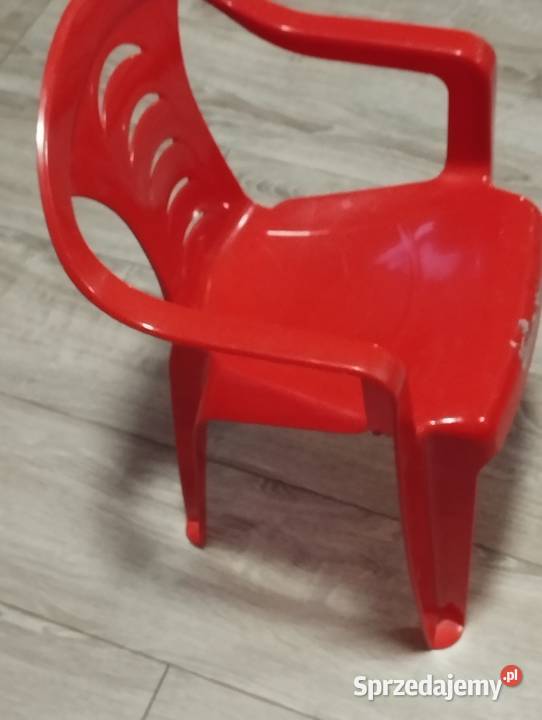 krzesełko czerwone małe dziecięce plastikowe Poznań sprzedam