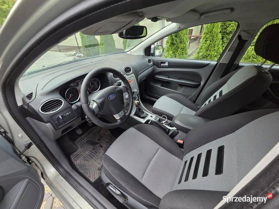 Ford Focus Lift 16 115 benzyna 2009r Climatronic świętokrzyskie