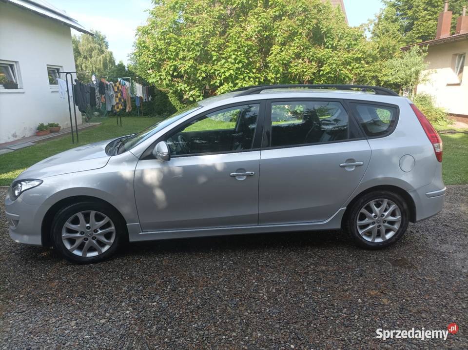 Sprzedam Hyundaia i30 CW 16 crdi o mocy 126 i30 podkarpackie Stubienko