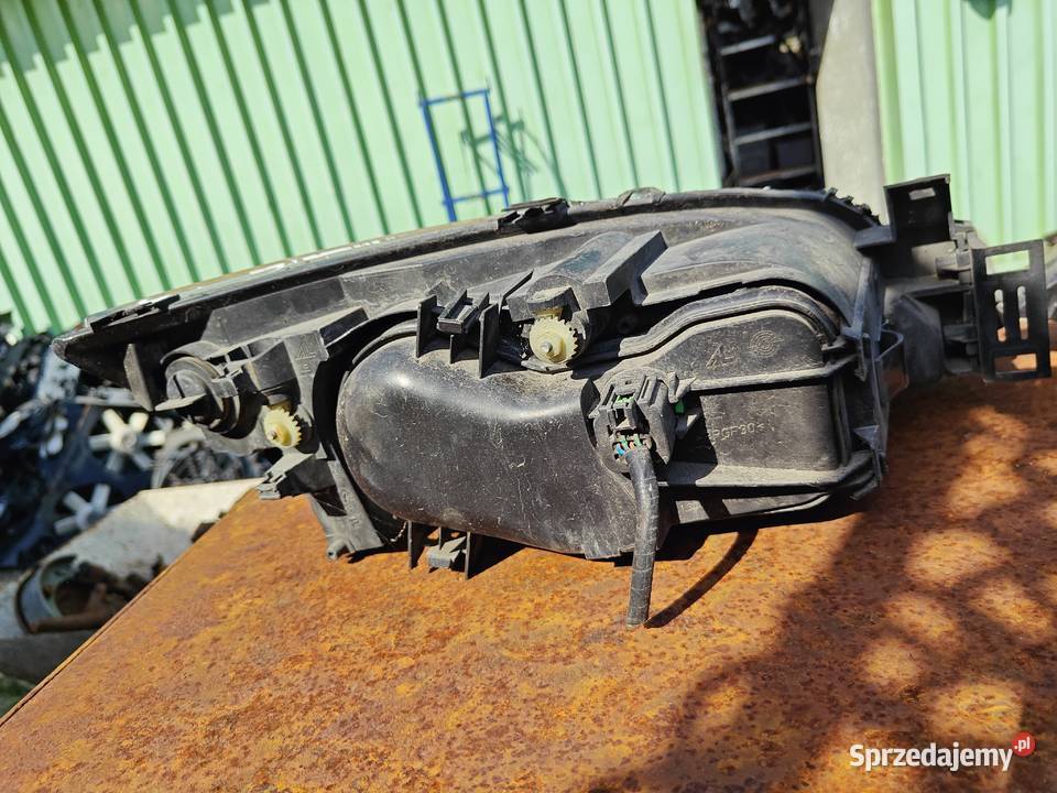 Lampy przód Ford Mondeo MK3 lift Łagów