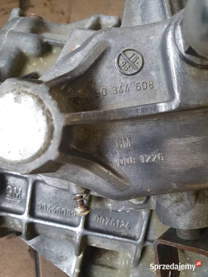 SKRZYNIA BIEGÓW 90446059 OPEL TIGRA ASTRA F 14B osobowe Dobre Miasto