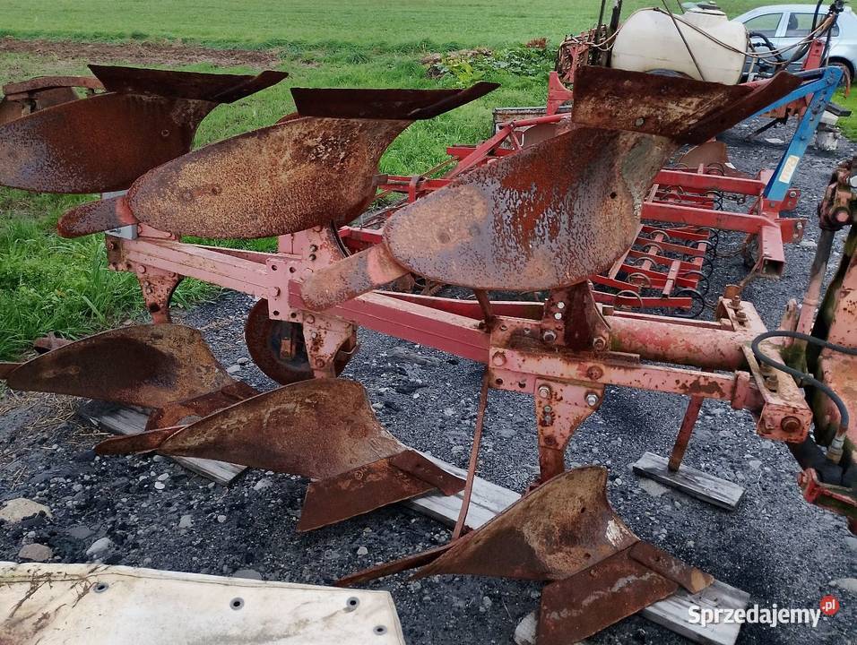 Sprzedam pług 3 skibowy obrotowy KRONE Wadowice sprzedam