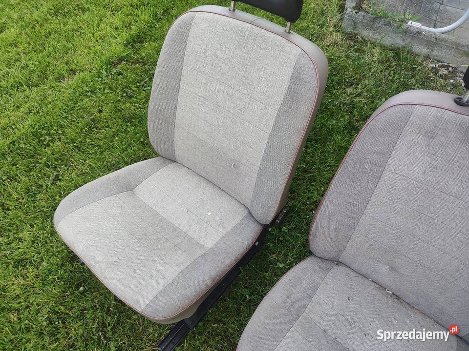 Fotele przednie Skoda Favorit 105 Bielsko-Biała sprzedam