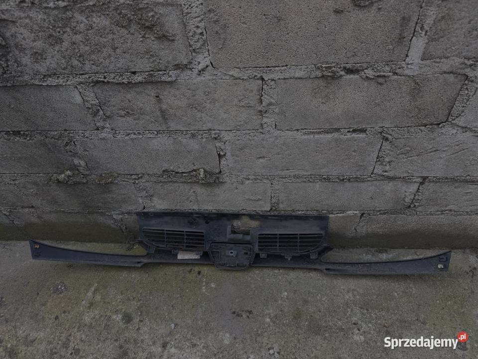 Grill atrapa Peugeot 206