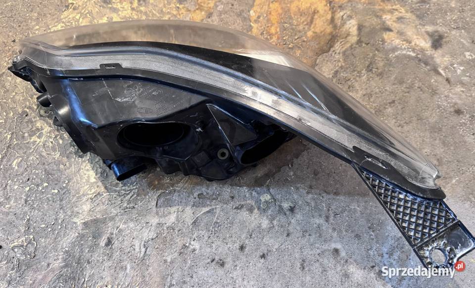 Prawa lampa ford focus mk3 Europa Częstochowa