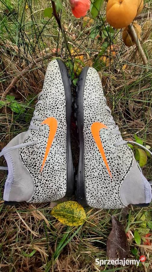 NIKE MERCURIAL Buty sportowe Końskie