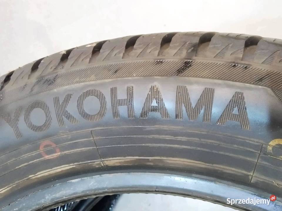 2x OPONA ZIMOWA YOKOHAMA BLUEARTH 19555R16 2324 Samochodowe sprzedam