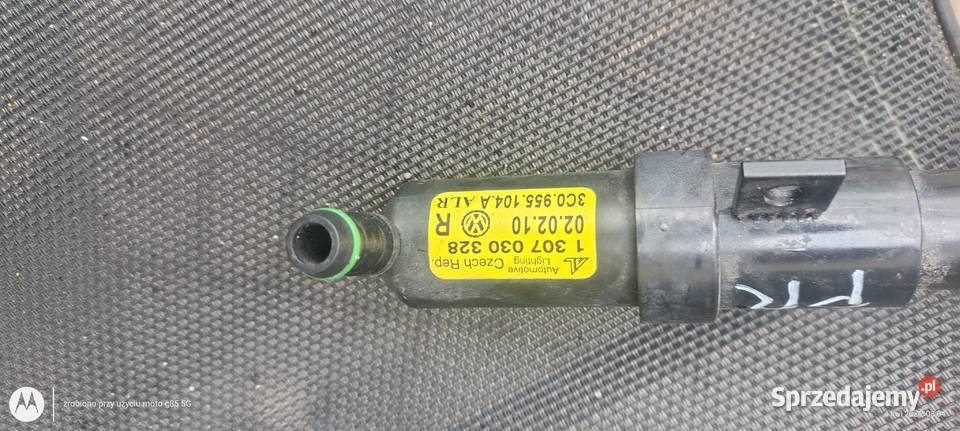 Spryskiwacze dysza Xenon Passat B6 komplet