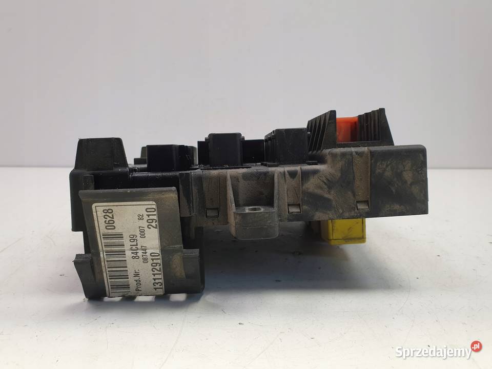 Vectra C 20 DTI SKRZYNKA BEZPIECZNIKÓW 13112910 Układ elektryczny, zapłon Janów