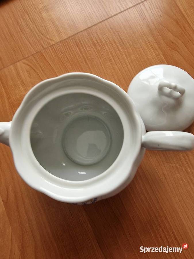 czajnik i talerzyki Polanica-Zdrój sprzedam