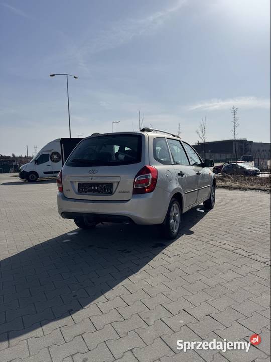 2015 Lada Kalina gniazdo AUX Bytom