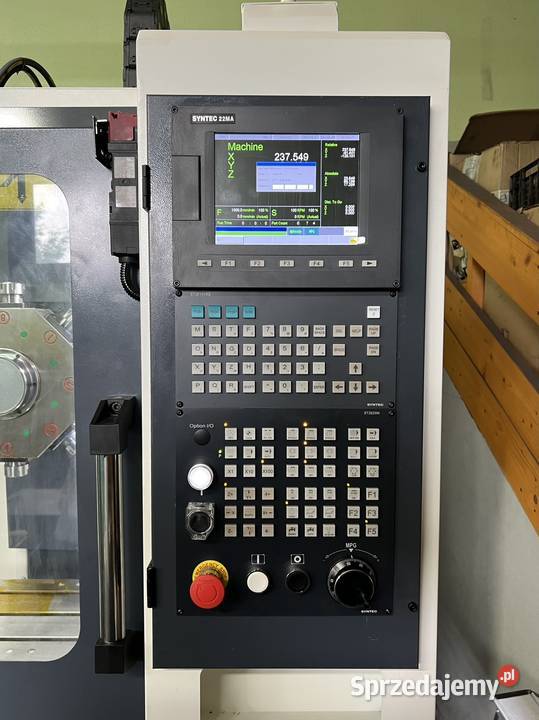 Centrum obróbkowe CNC wiertarko gwinciarka CNC Produkcja małopolskie Rzeszotary