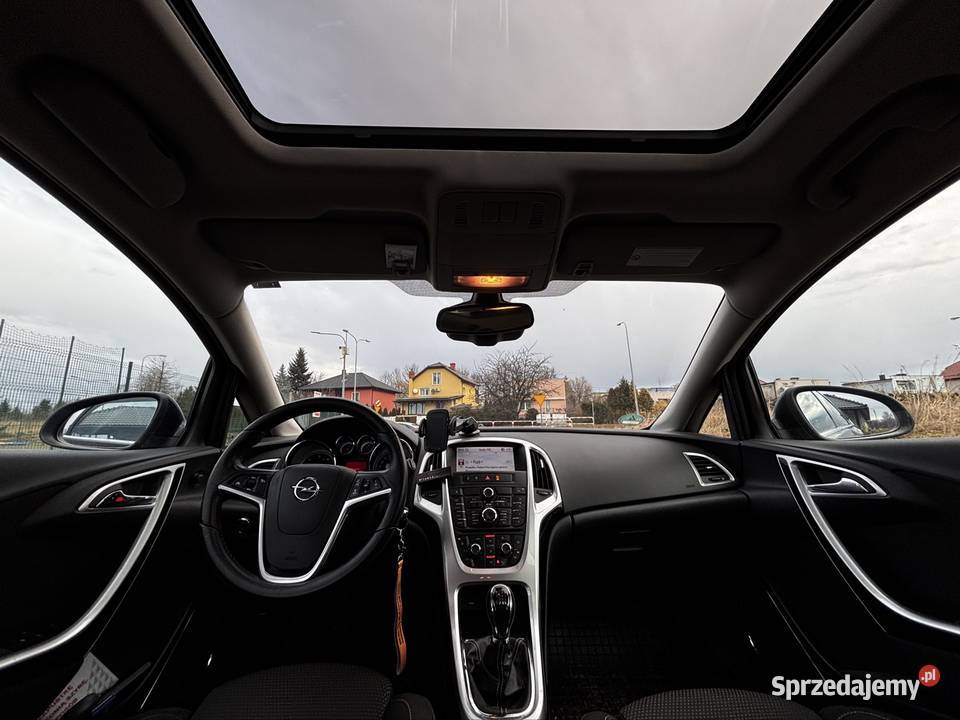 Opel Astra J Sports Tourer 17 CDTI 125 Wersja Samochody osobowe