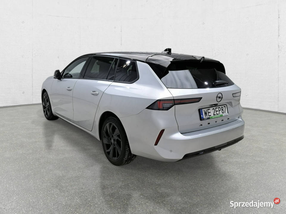 Opel Astra L 2021 Komorniki