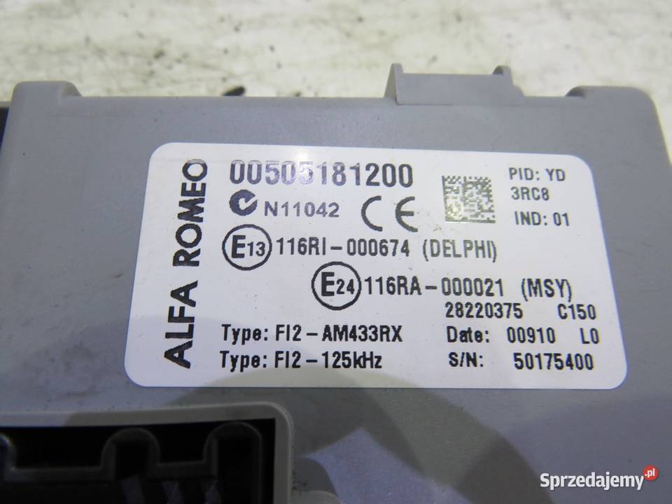 SKRZYNKA BEZPIECZNIKÓW MITO 14 16V 00505181200 osobowe