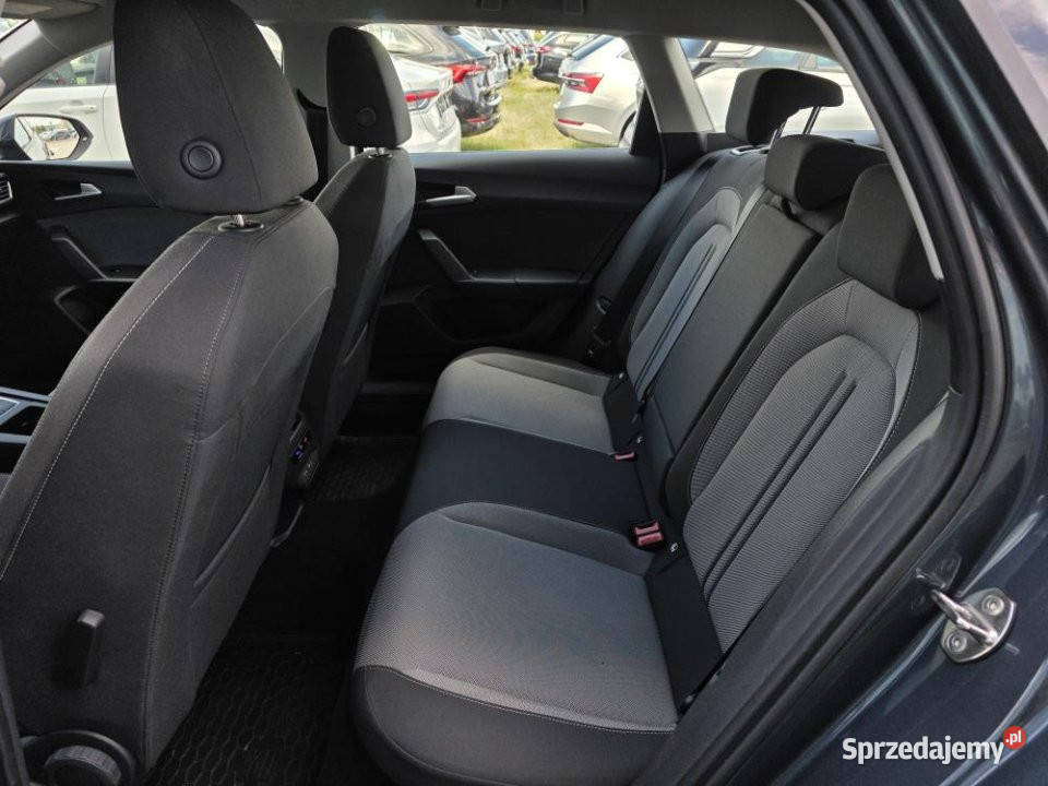 SEAT Leon 2024r Salon FV23 ASO benzyna
