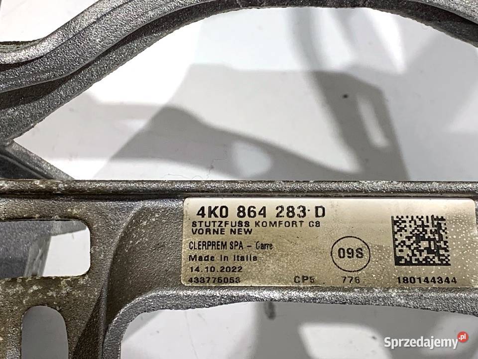 PODŁOKIETNIK AUDI A6 C8 Kombi 4K0864283D