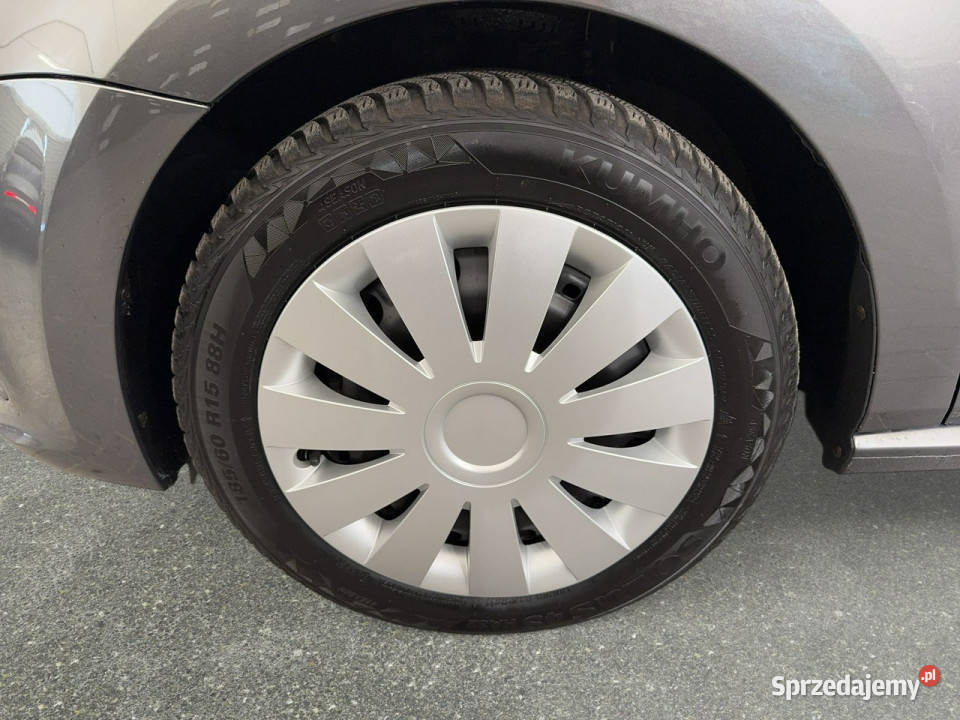 Volkswagen Polo Comfortline 12TSI 90 M5 2015 r Zarejestrowany w Polsce małopolskie Myślenice