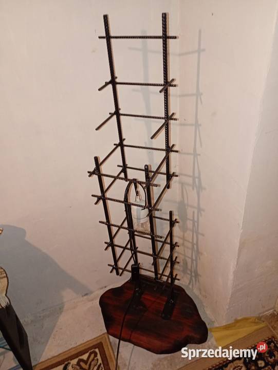 Lampa podłogowa z recyklingu małopolskie Płaza
