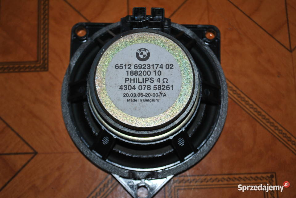 Głośnik średniotonowy stereo BMW e87 E88 E90 E60 Poręba
