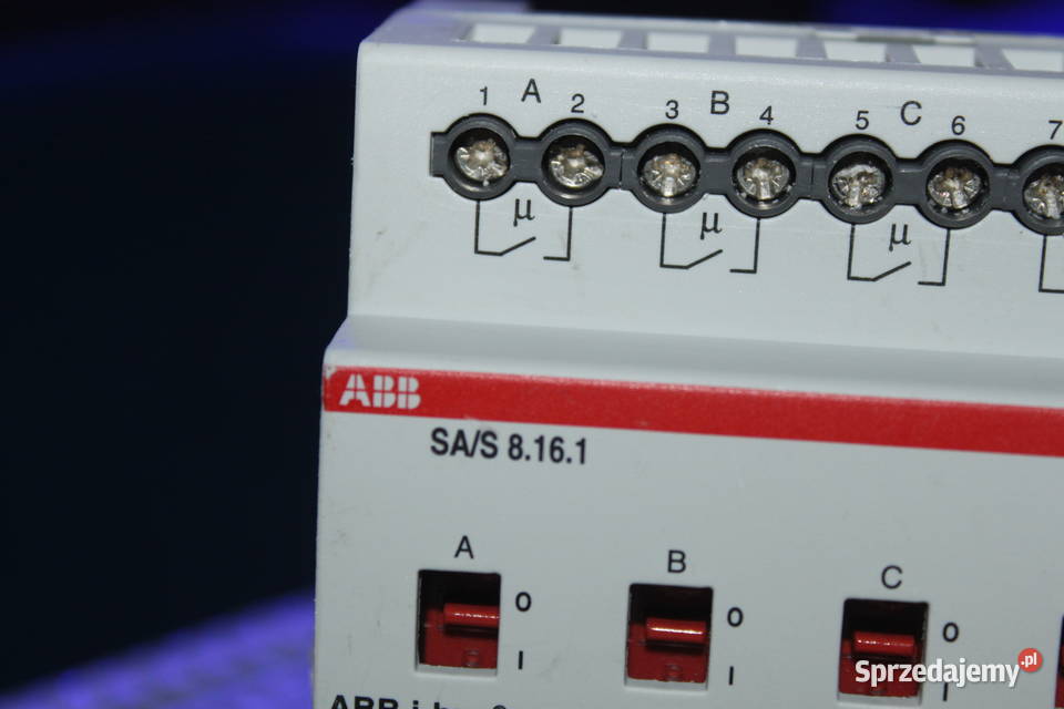 ABB SAS 8161 Aktor Aktuator 8tny 16 A REG KNX Pakość