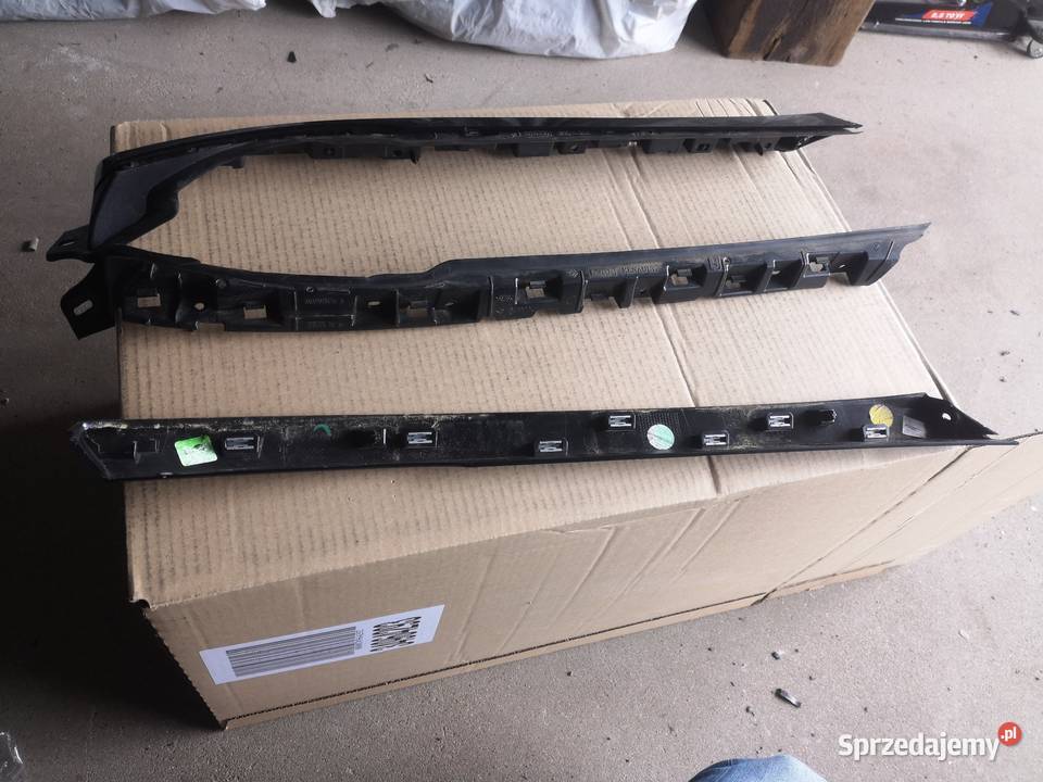 Renault scenic IV Listwa błotnika przedniego Karoseria wielkopolskie Turek